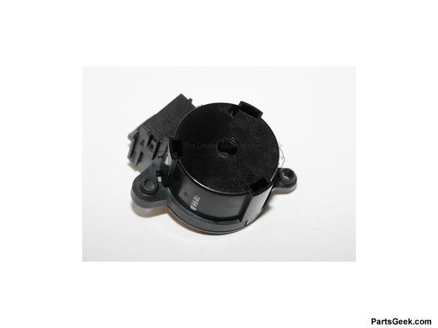thumbnail image 2 of Aftermarket Ignition Switch For 98-99 Chevy & GMC Trucks – C1500, K1500, Suburban, Tahoe, Yukon (8 & 9 Pin) – Replaces 12708456 2 of 5