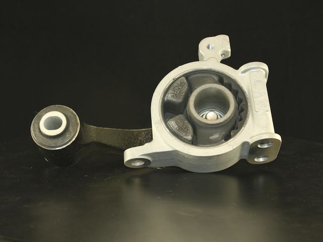 A508】「TRYANGLE」 ALTIMA For 2013-2015 Nissan Altima Engine Shock Mount Rear 11158HF 2014