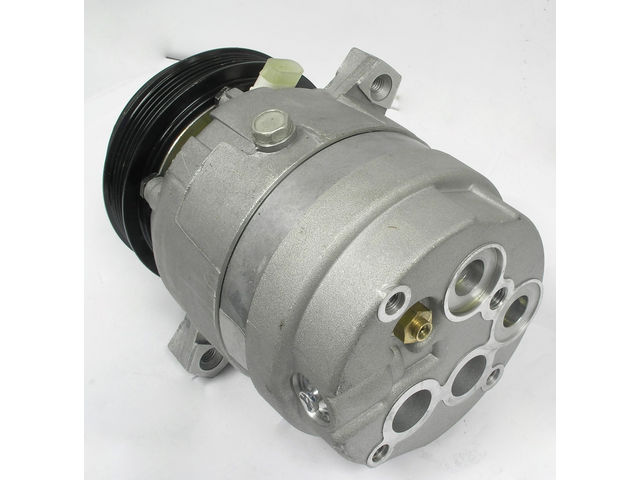 UAC AC Accumulator RD 0688C For Chevrolet Cavalier 1995-2005