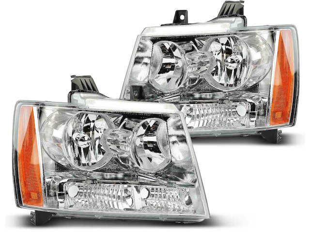 For 2002-2006 Chevrolet Avalanche Headlight Halogen Driver Side